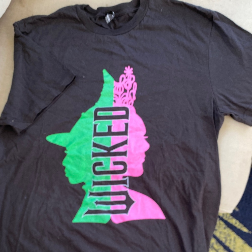Wicked Movie Broadway Musical Split Silhouette Glinda ElphaGraphic T-Shirt Black